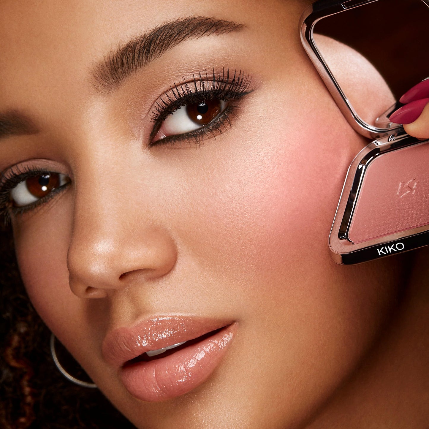 Unlimited blush kiko shade : 03 , 06